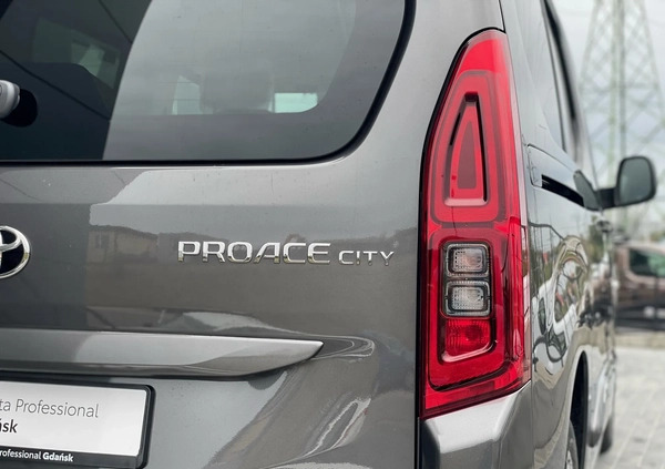 Toyota Proace City Verso cena 157900 przebieg: 1, rok produkcji 2024 z Sochaczew małe 254